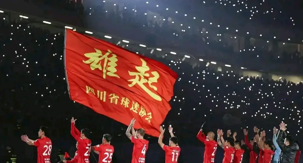 顽强作战，球队成功守住关键一球的简单介绍