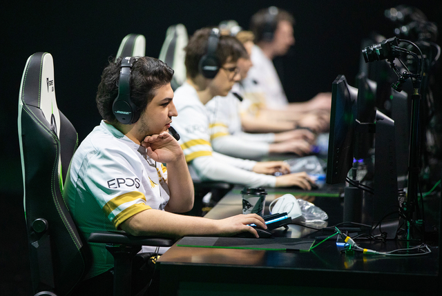 爱游戏tv-关于PSG血洗MAD,Viper开启传奇时刻鏖战多局八强赛,引爆全场热议的信息