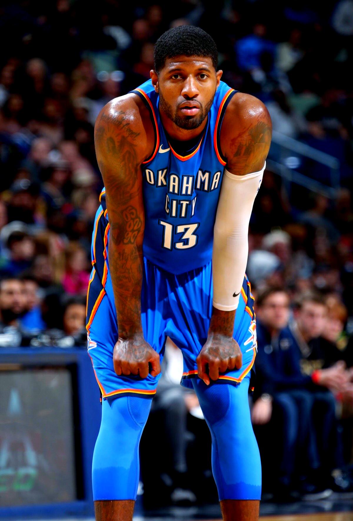 爱游戏在线-76人内部纷争曝光,球队管理层面临挑战?