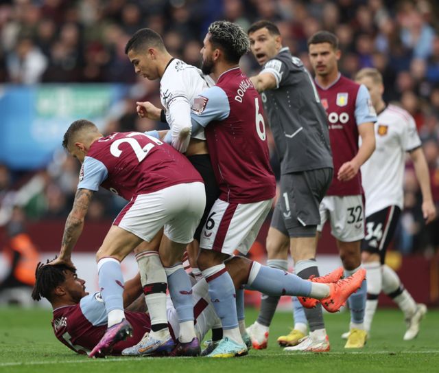 拜仰火车站胜维拉,保级形势已大为改观的简单介绍 拜仰火车站胜维拉,保级形势已大为改观的简单介绍