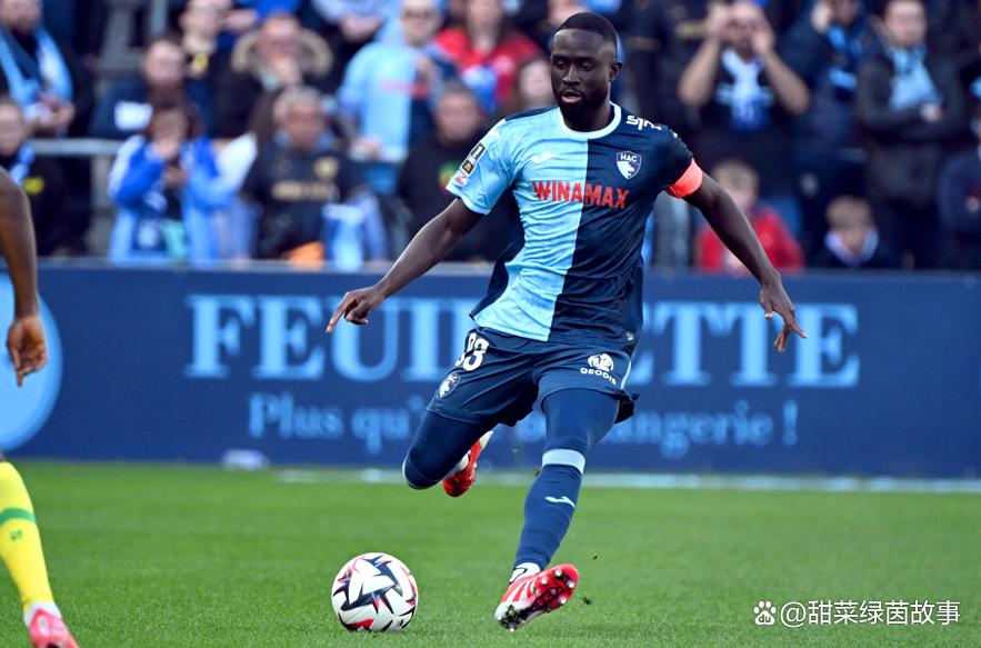 勒阿弗尔队紧随对手,力争争夺法甲前四 勒阿弗尔队紧随对手,力争争夺法甲前四