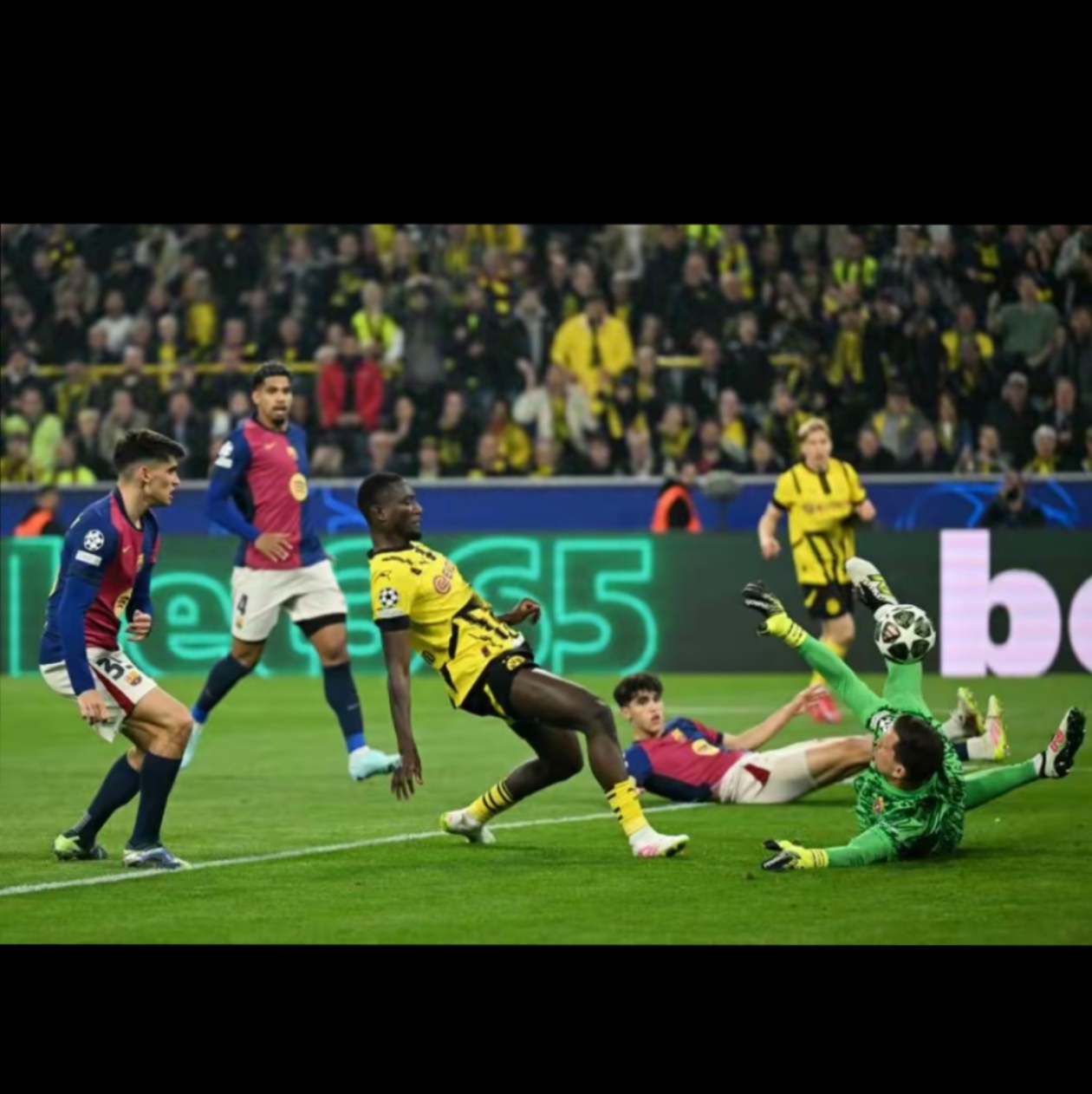 欧洲杯预选赛勾勒出电光火石画卷 欧洲杯预选赛勾勒出电光火石画卷