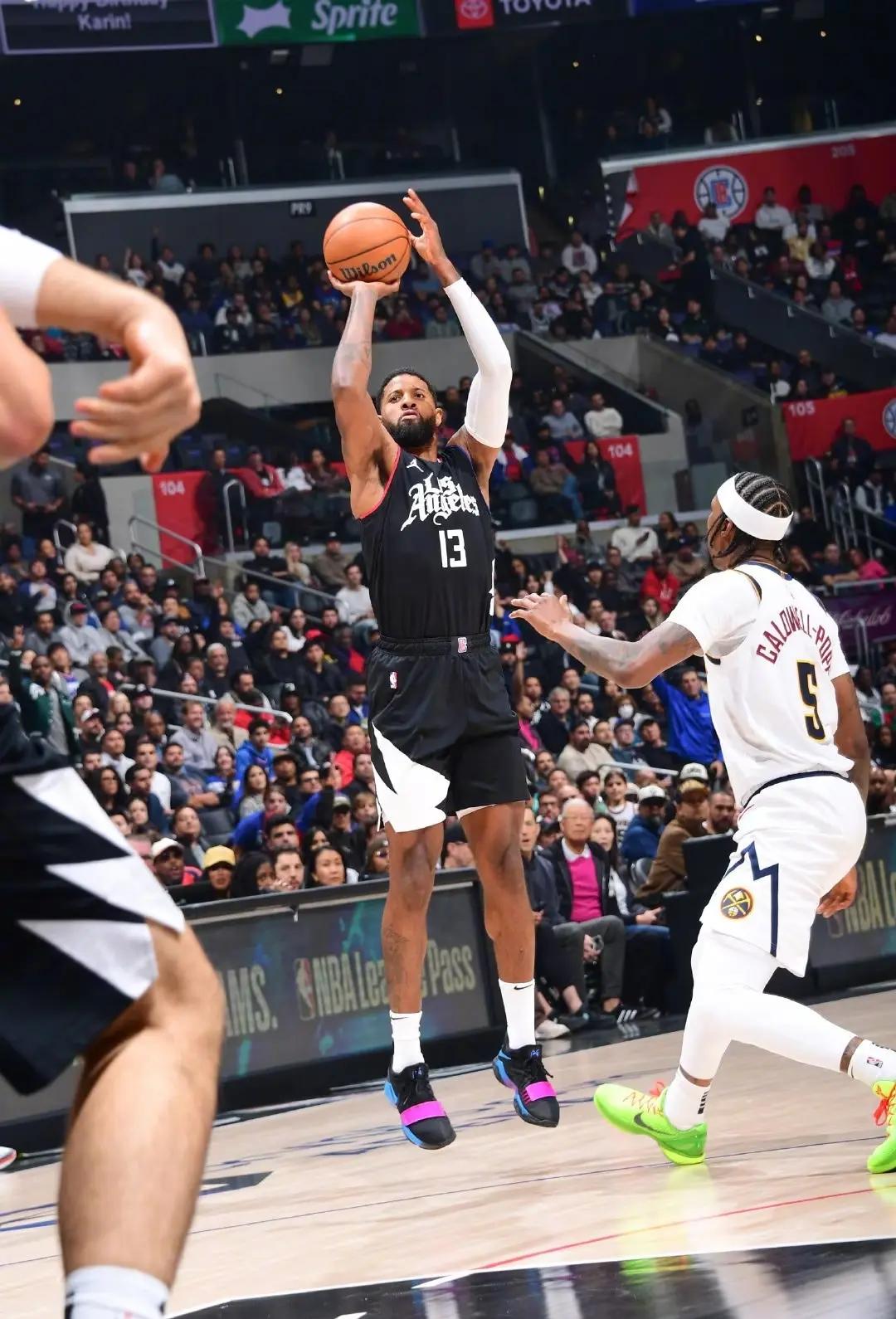 太阳力克快船，乔治统治全场的简单介绍